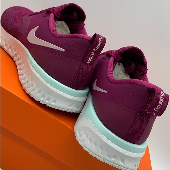 NIKE ODYSSEY REACT 2 FLYKNIT WMNS - Picture 9 of 16
